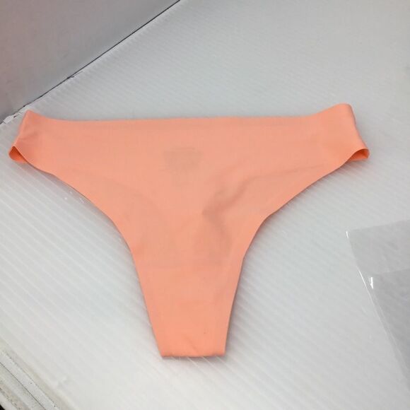 Soft Stretch One Size Seamless Thong (D15) - Picture 4 of 6